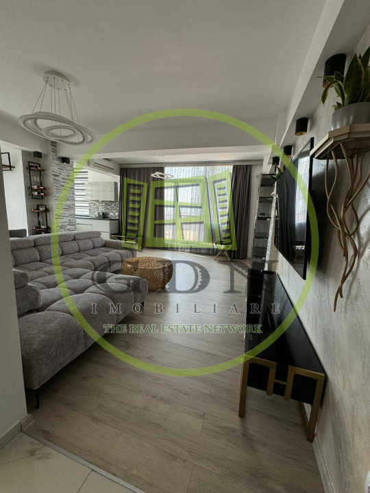 Apartament 3 camere, parcare, terasa, 130 mp.