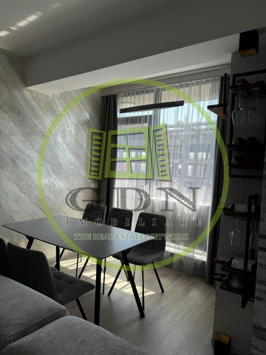 Apartament 3 camere, parcare, terasa, 130 mp.