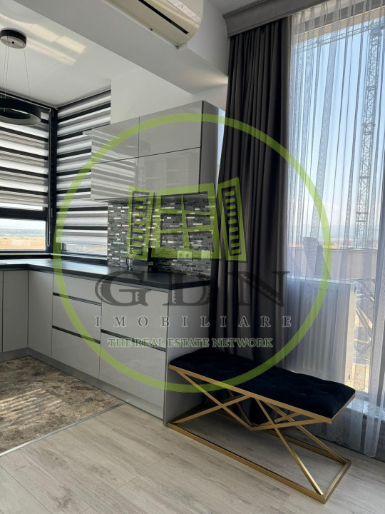 Apartament 3 camere, parcare, terasa, 130 mp.