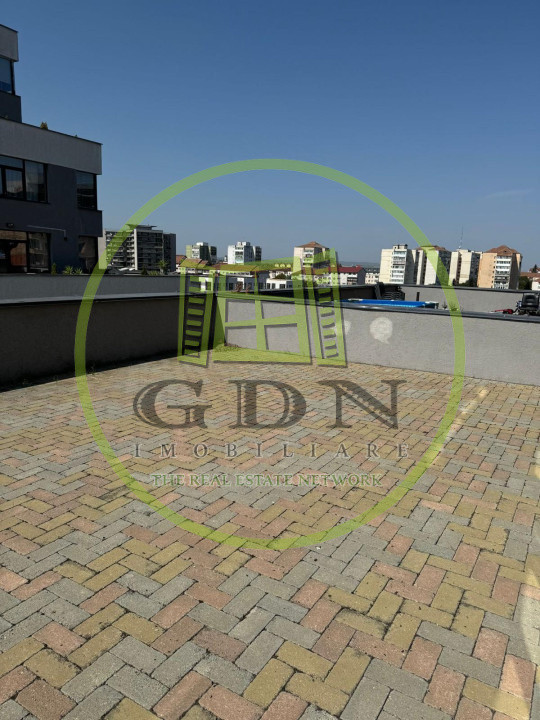 Apartament 3 camere, parcare, terasa, 130 mp.