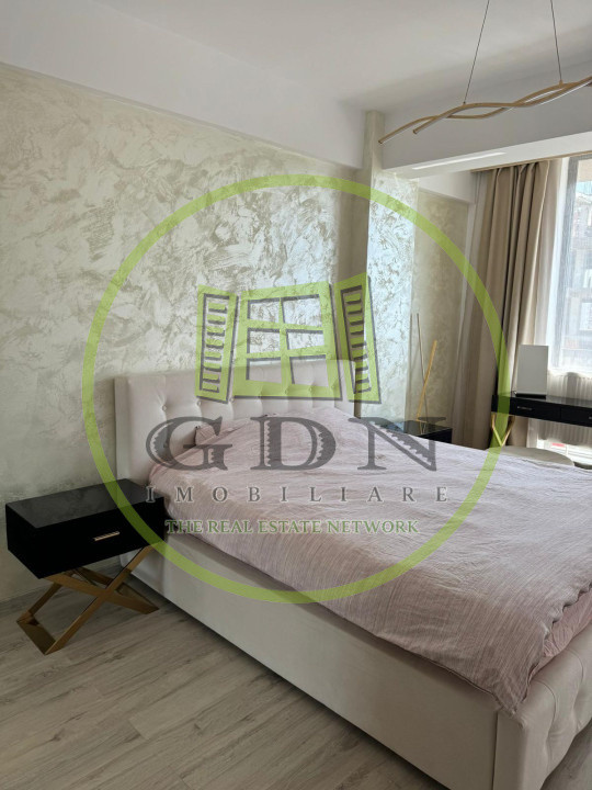 Apartament 3 camere, parcare, terasa, 130 mp.