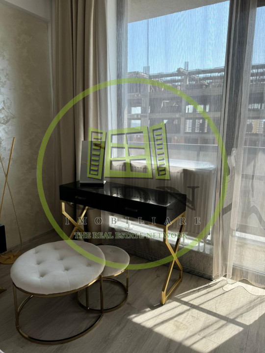 Apartament 3 camere, parcare, terasa, 130 mp.