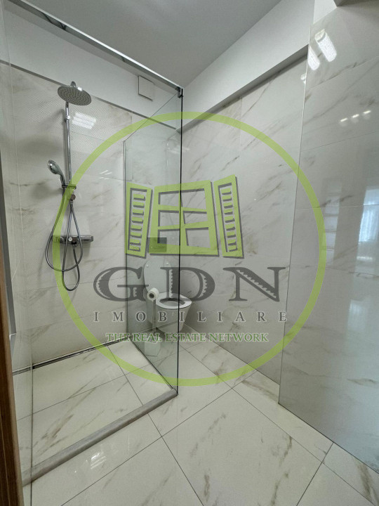 Apartament 3 camere, parcare, terasa, 130 mp.