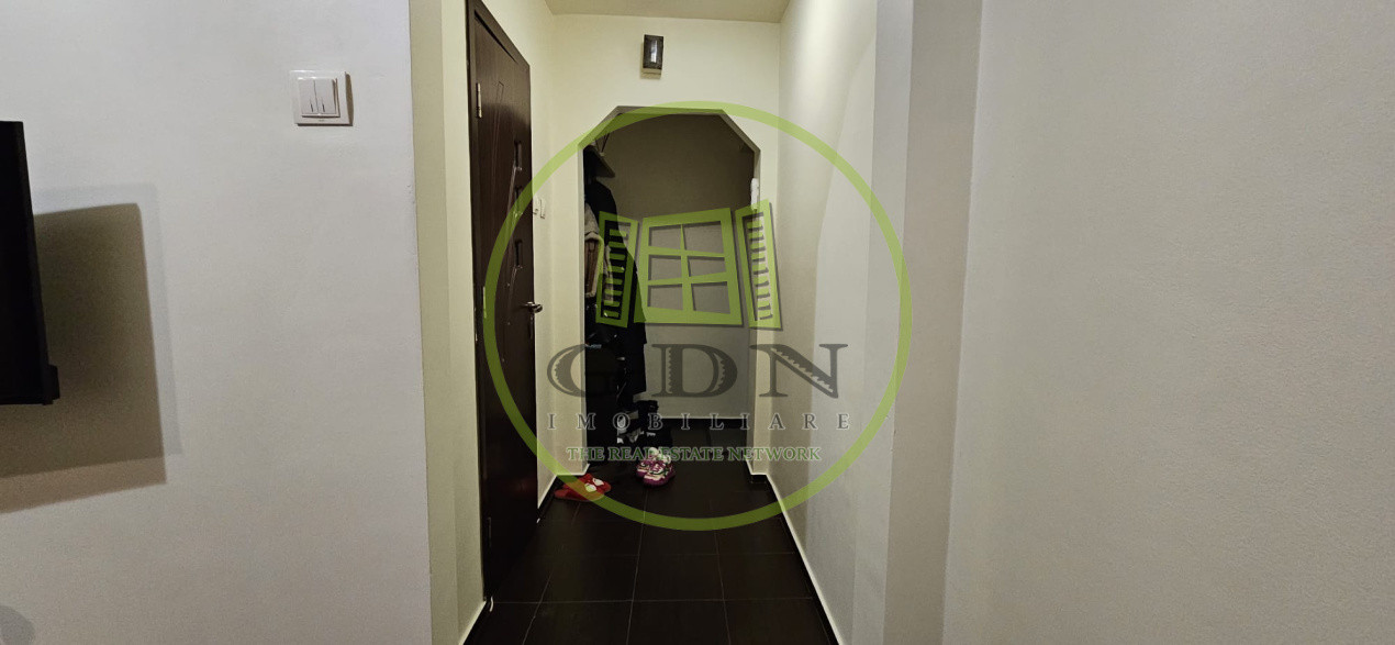 Apartament 2 camere, semidecomandat, zona Valea Rosie 