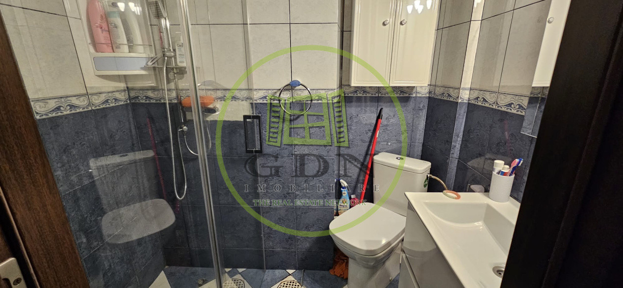 Apartament 2 camere, semidecomandat, zona Valea Rosie 