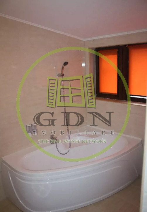 Pensiune 3 stele de vânzare în Predeal | Aproape de pârtie și centru