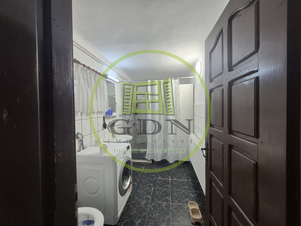 Casă de vânzare Reghin zona centrală.