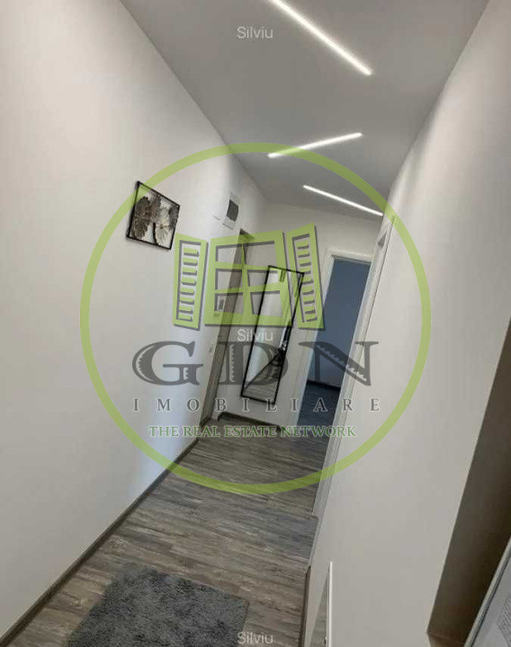 Inchiriere apartament 3 camere centrul istoric  Brasov cu parcare  curte proprie