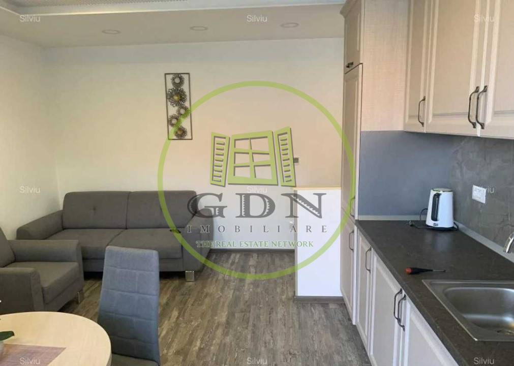 Inchiriere apartament 3 camere centrul istoric  Brasov cu parcare  curte proprie