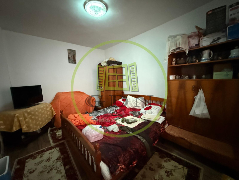 Casă parter, 547 MP teren, 90 MP utili, Craiova, cartier Rovine