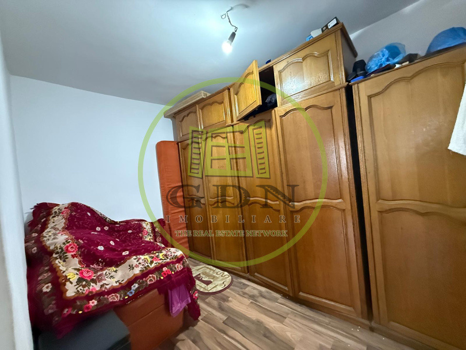 Casă parter, 547 MP teren, 90 MP utili, Craiova, cartier Rovine