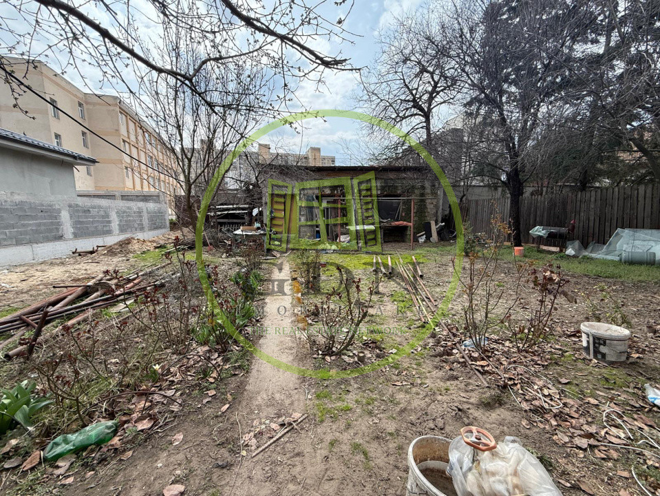 Casă parter, 547 MP teren, 90 MP utili, Craiova, cartier Rovine