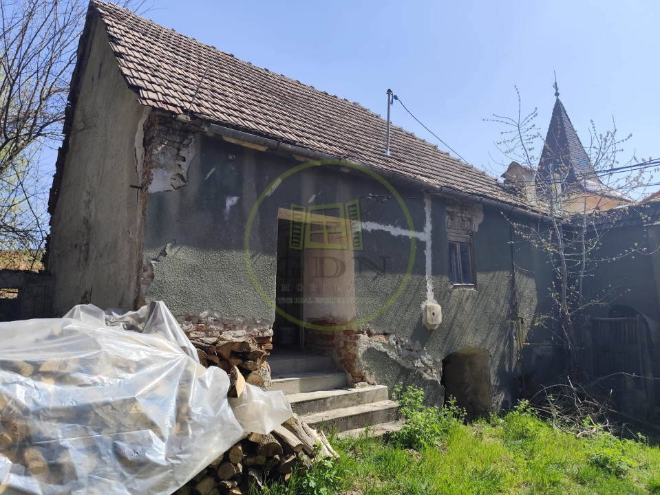 Gospodărie veche pe teren generos – 838 mp, Șeica Mică