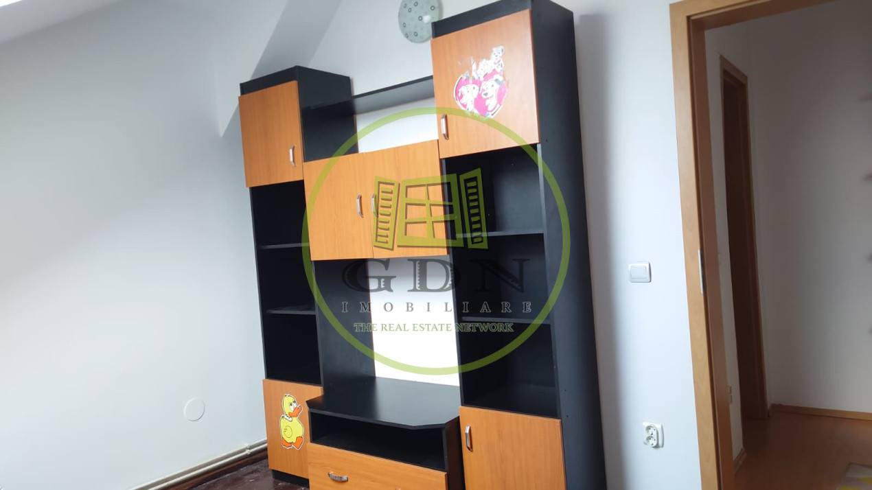 Apartament 3 camere zona Turnisor.