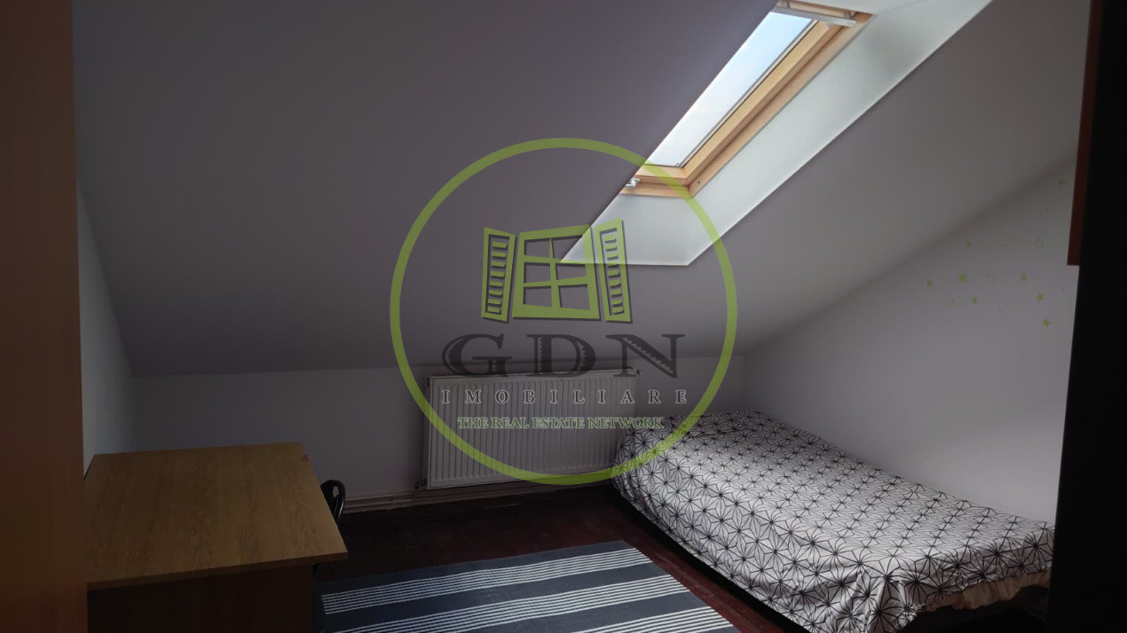 Apartament 3 camere zona Turnisor.