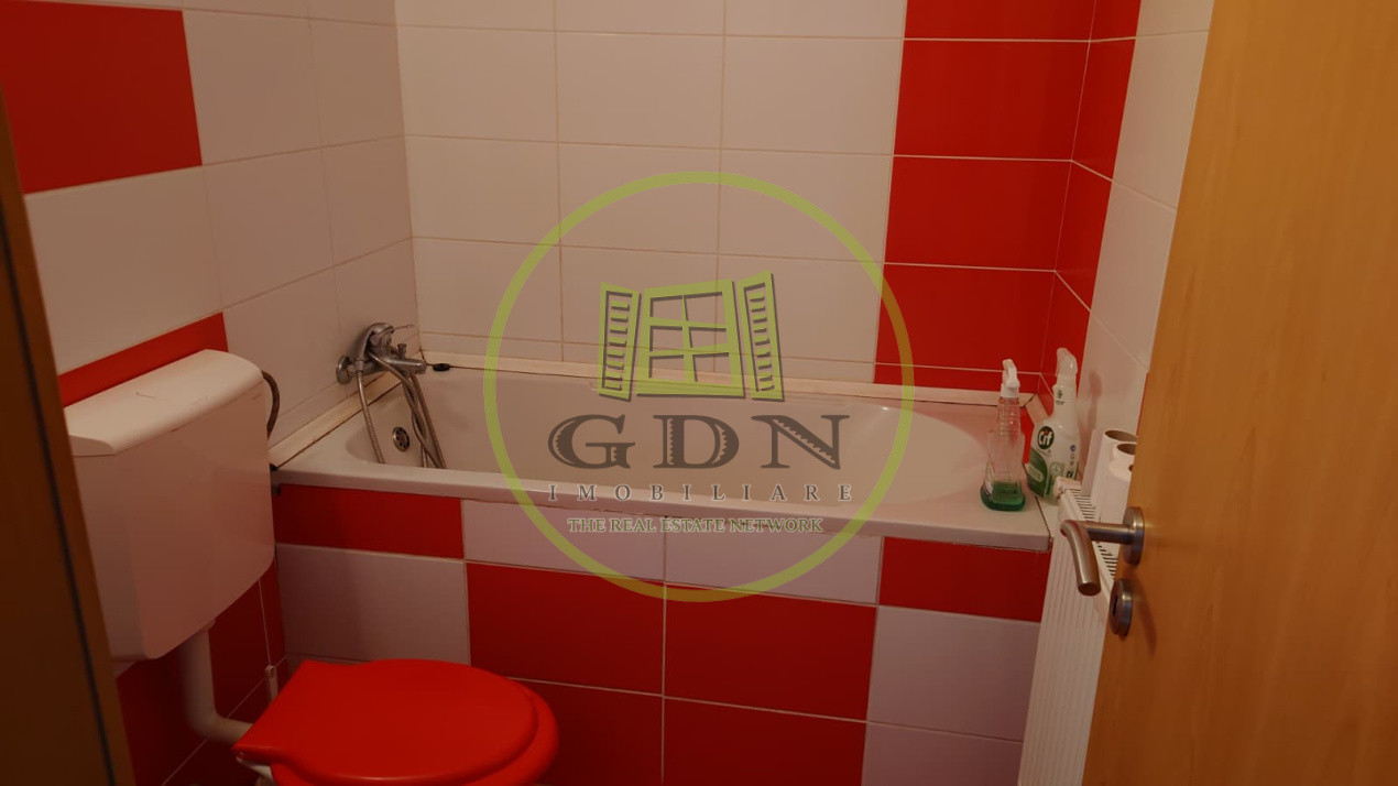 Apartament 3 camere zona Turnisor.