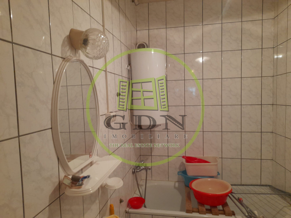 Apartament 2 camere de vanzare la casa  str.Plopului  Fagaras  jud. Brasov