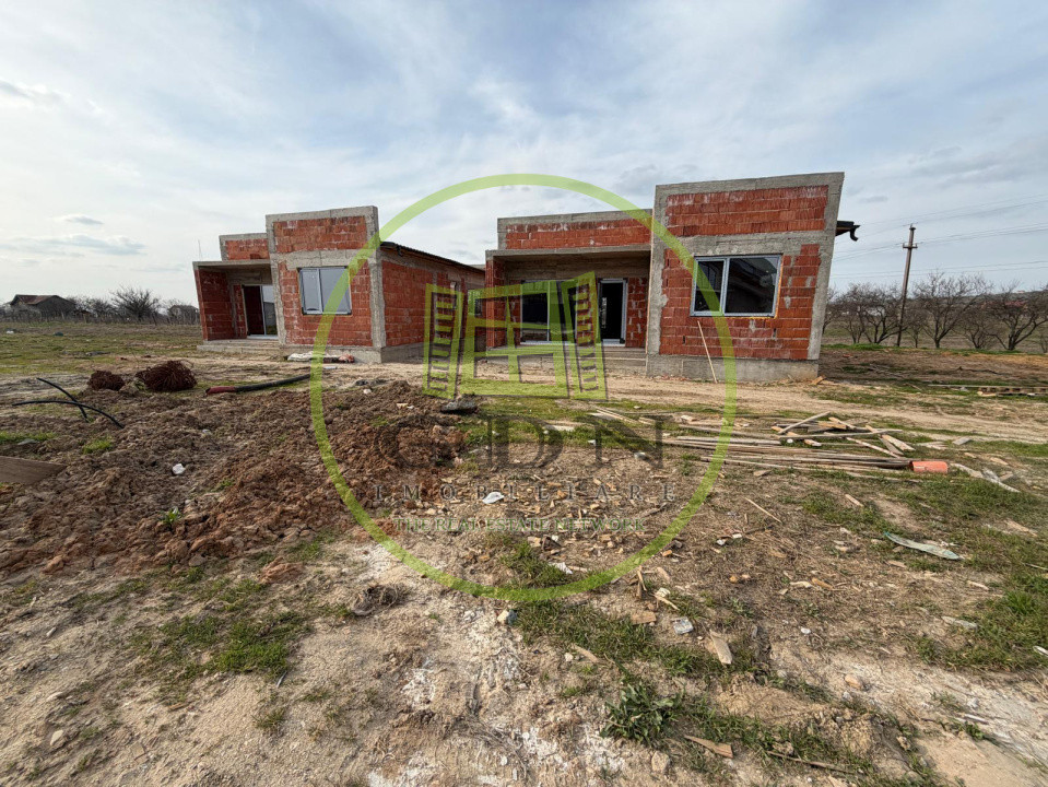 Casa plan parter, 356 mp teren, 90 mp utili, Bariera Valcii