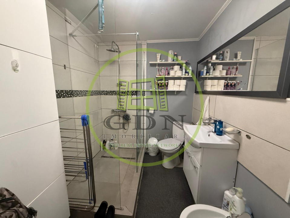 Spatiu comercial+casa plan parter,265 mp teren, 100 mp utili, George Enescu 