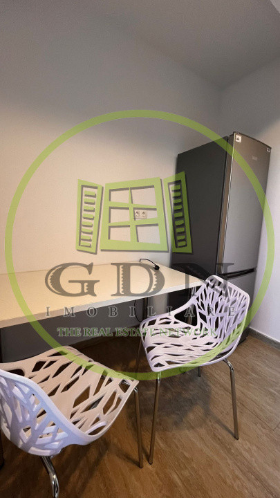 Apartament 2 camere decomandat de închiriat | Tractorul | Parcare |