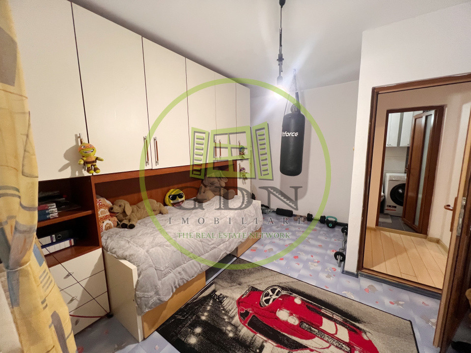 Apartament 2 camere, decomandat,  60.24 mp, cartier 1 Mai, zona Sara