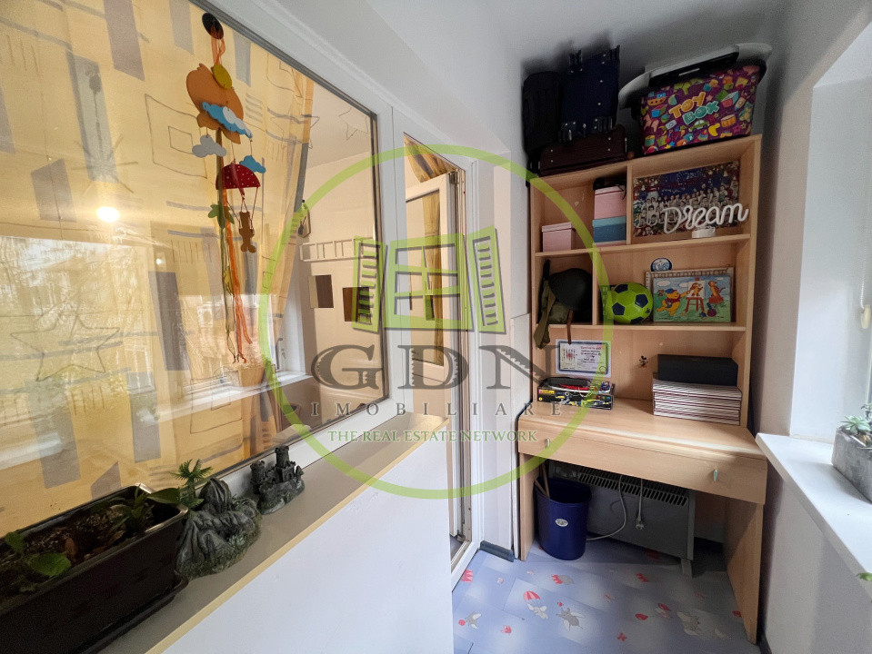 Apartament 2 camere, decomandat,  60.24 mp, cartier 1 Mai, zona Sara