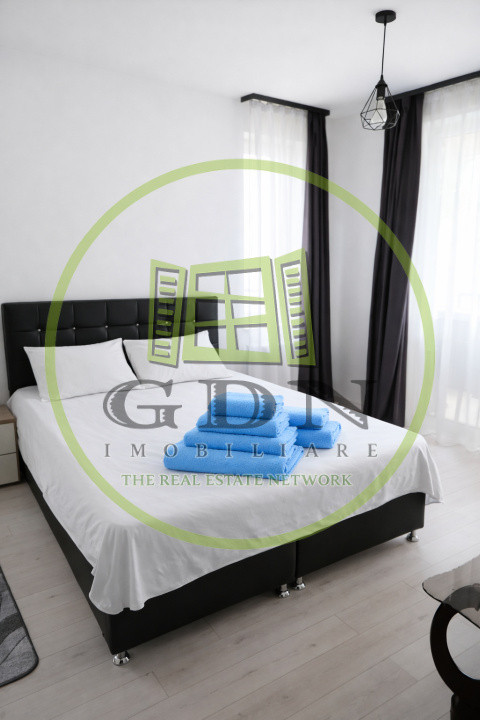 Închiriere apartament  camere decomandat, cu parcare Coresi Tractorul Brasov