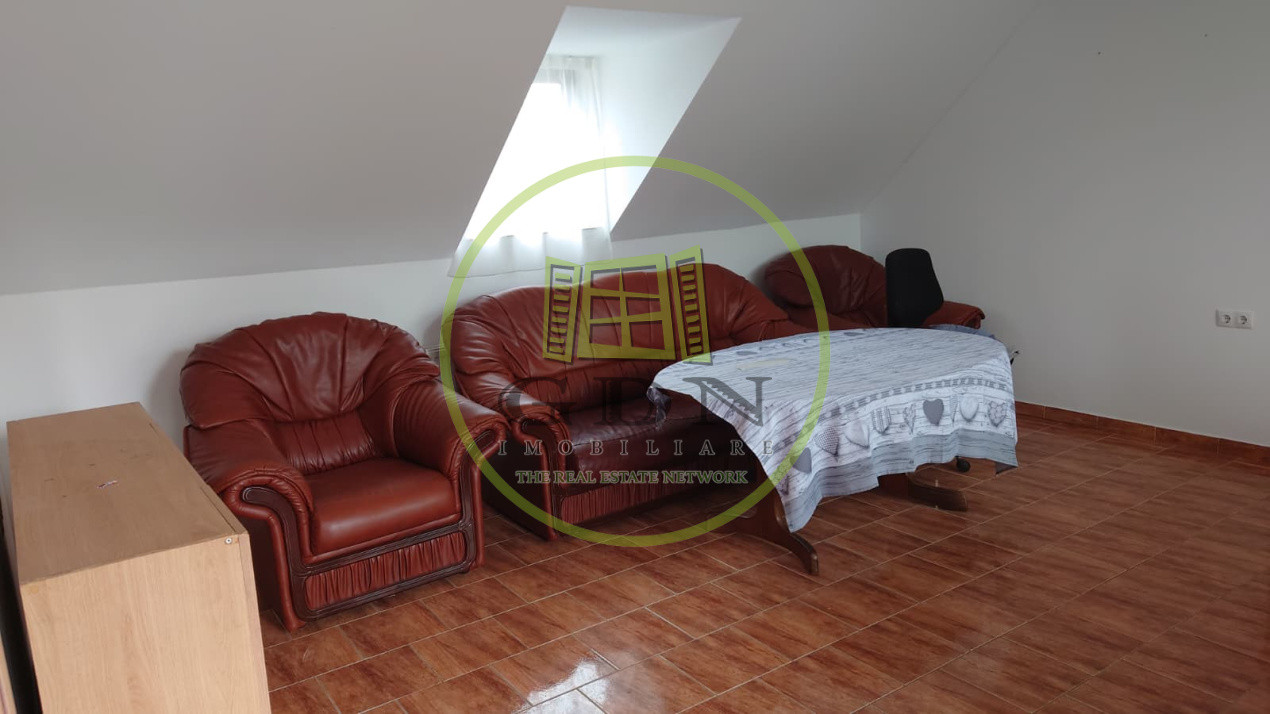 Apartament la casa, zona Trei Stejari, pet frendly.