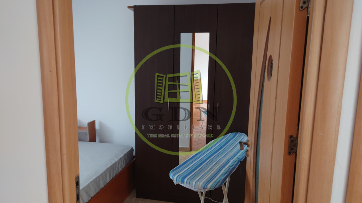 Apartament la casa, zona Trei Stejari, pet frendly.