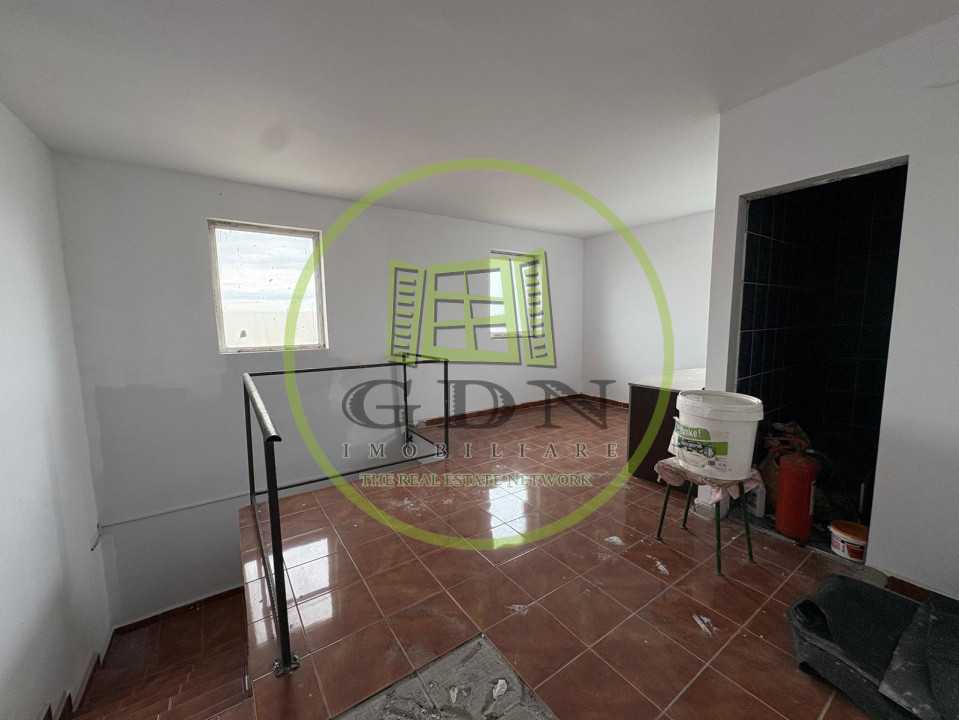 Service auto si birouri, 280 mp, Carcea , Zona Spalatoriei