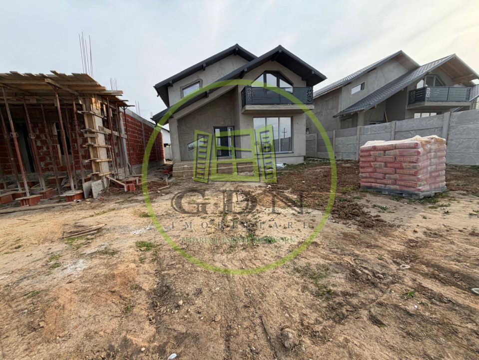 Casa P+M, 387 mp, 135 mp utili, Bariera Valcii