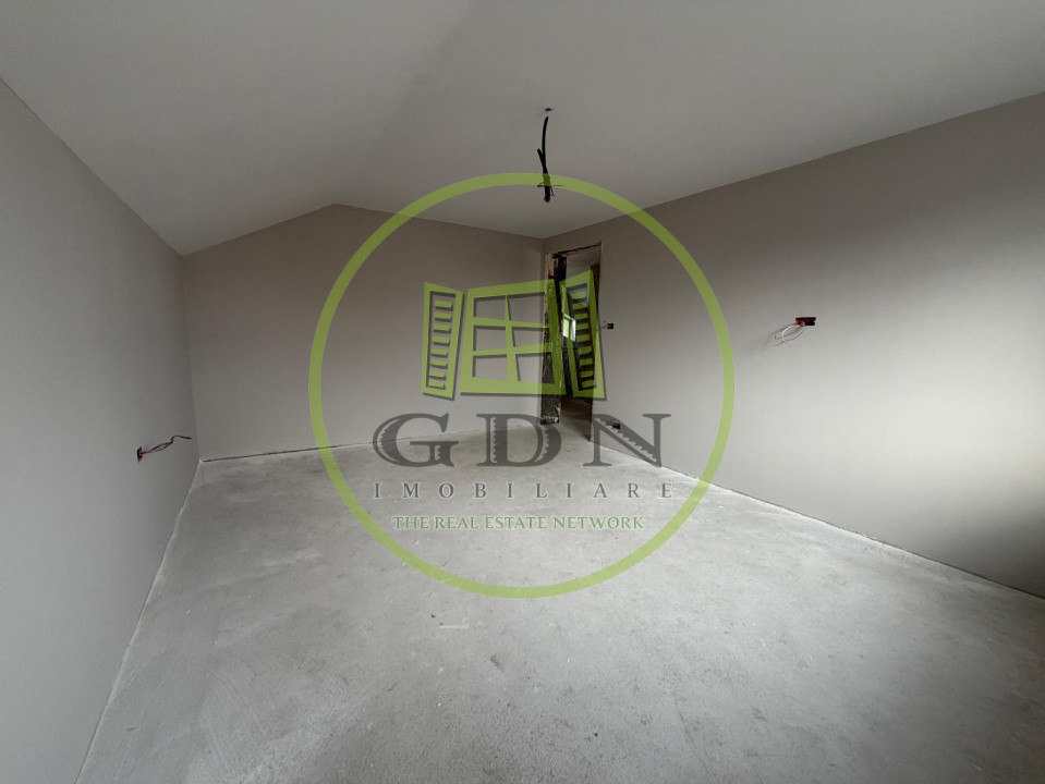 Casa P+M, 387 mp, 135 mp utili, Bariera Valcii