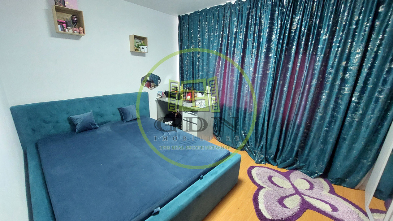 Apartament doua camere semidecomandat, 54mp, Craiovita Noua zona Fortuna