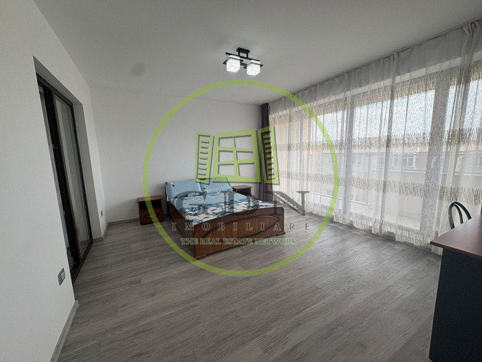 Apartament 3 camere, open space, 85 mp, Cartier George Enescu, Zona Liceu Chimie