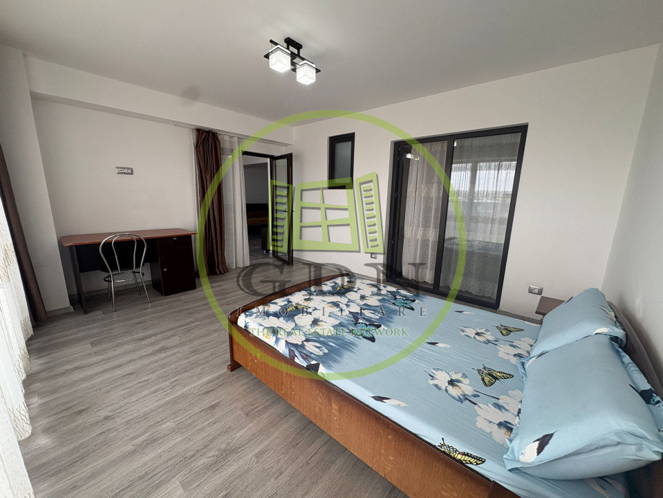 Apartament 3 camere, open space, 85 mp, Cartier George Enescu, Zona Liceu Chimie