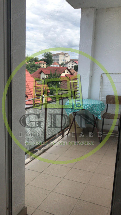 Inchiriere apartament 2 camere decomandat,cartier Strand.