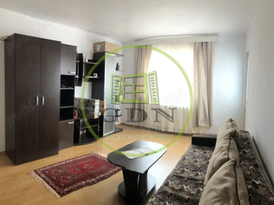 Inchiriere apartament 2 camere decomandat,cartier Strand.