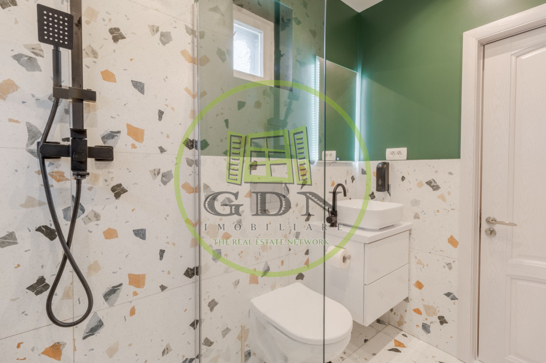 Casa ultra-centrala pe malul Crisului Repede in Oradea