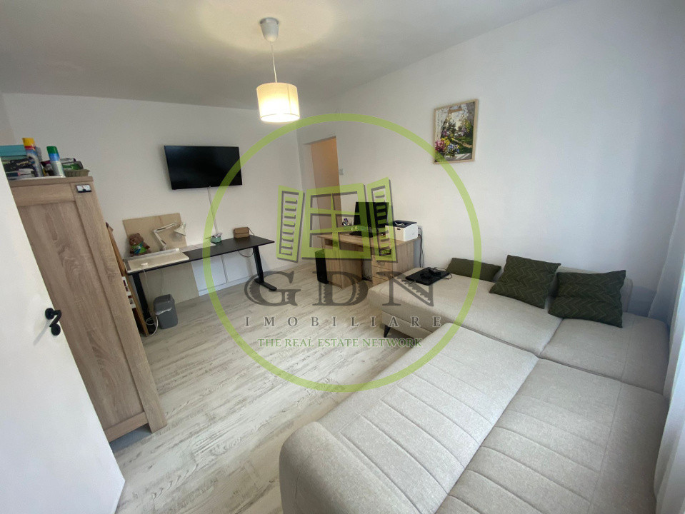 Apart. 2 camere,semidecomandat, et 1, mobilat, utilat, str. Galileo Galilei