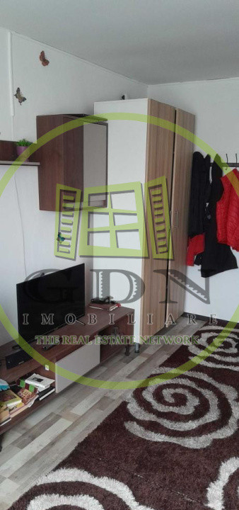 Studio semidecomandat – 22 mp – Vasile Aron