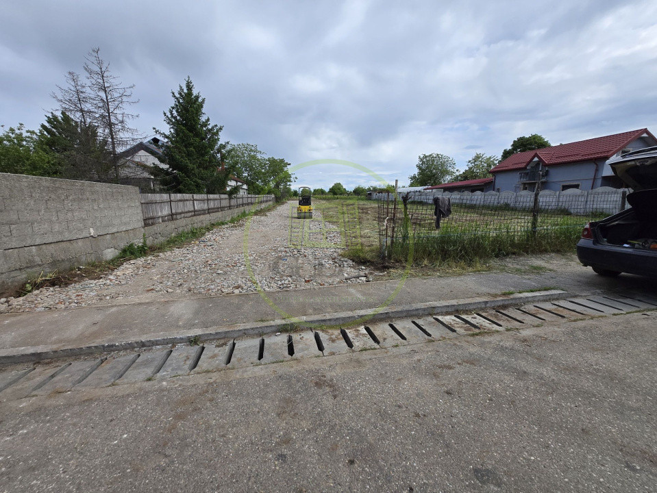 Teren intravilan, 300 mp, Carcea-Stadion