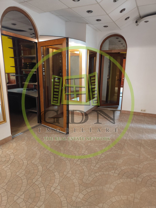 Birou Premium 220 mp – 3 încăperi, finisaje de lux – Etaj 2, malul Cibinului