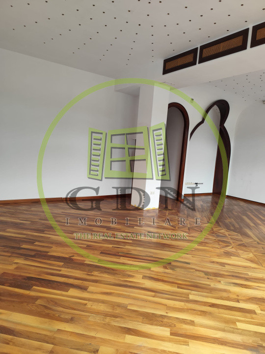 Birou Premium 220 mp – 3 încăperi, finisaje de lux – Etaj 2, malul Cibinului