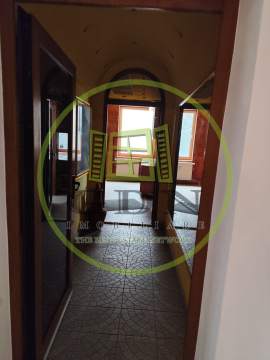 Birou Premium 220 mp – 3 încăperi, finisaje de lux – Etaj 2, malul Cibinului