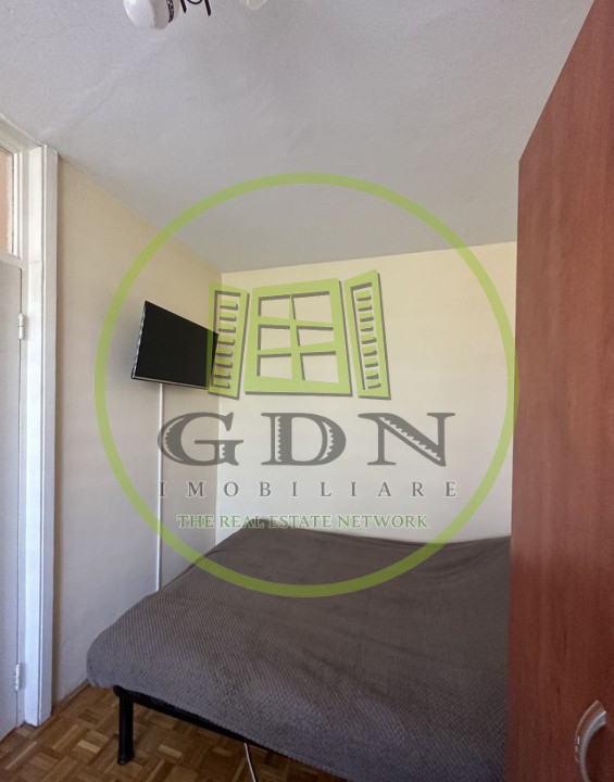 Apartament de inchiriat cu doua camere, zona Cedonia.