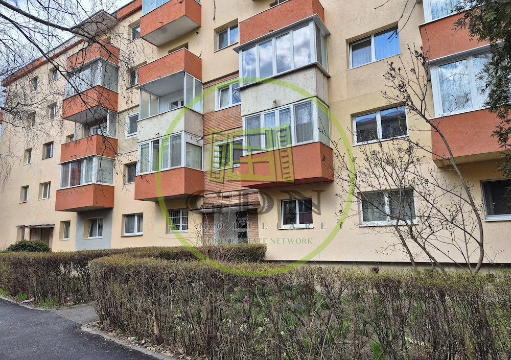 Inchiriere apartament 3 camere pet friendly Brasov Scriitorilor