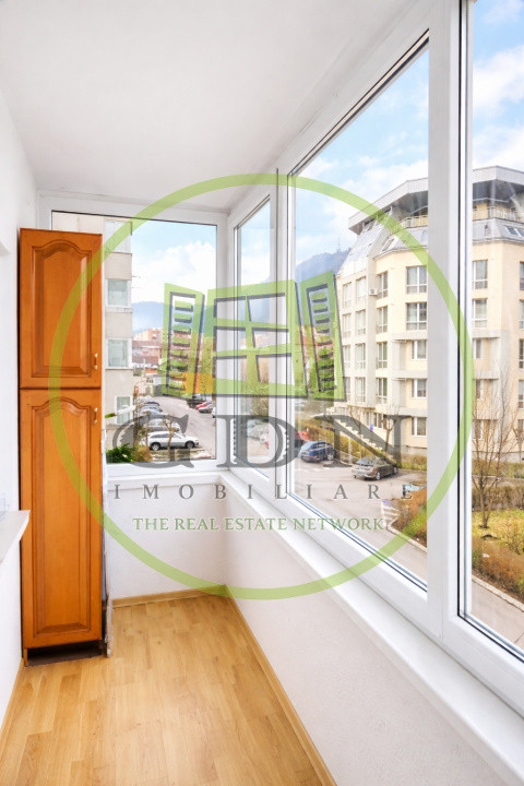 Inchiriere apqrtament decomandat, 3 camere langa Mall Magnolia Racadau Brașov