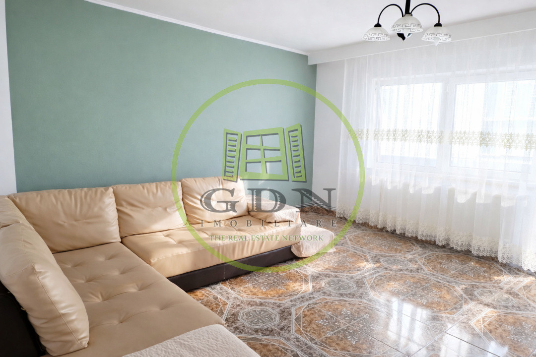 Inchiriere apqrtament decomandat, 3 camere langa Mall Magnolia Racadau Brașov