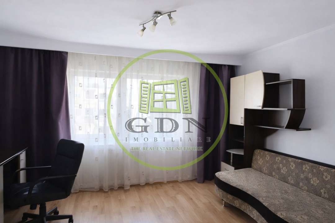 Inchiriere apqrtament decomandat, 3 camere langa Mall Magnolia Racadau Brașov