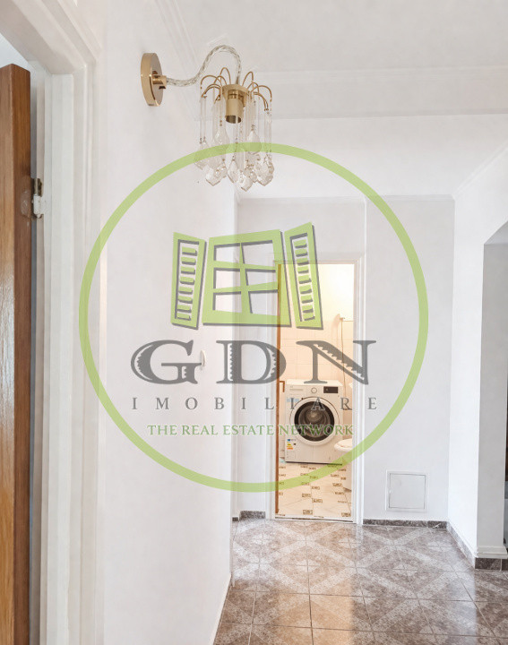 Inchiriere apqrtament decomandat, 3 camere langa Mall Magnolia Racadau Brașov